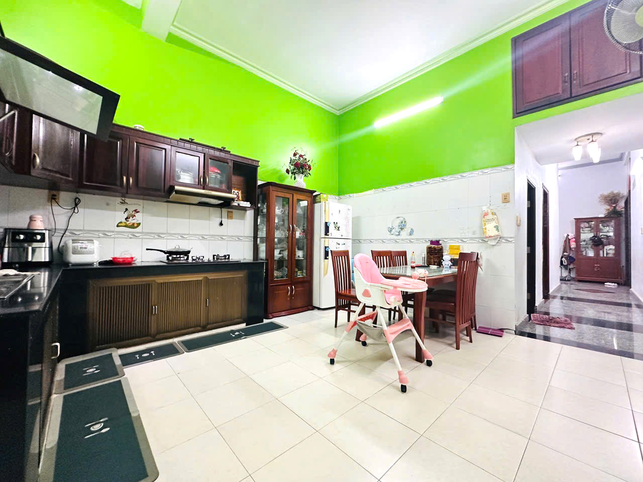 Nhà mặt tiền đẹp Linh Xuân, Thủ Đức – 9x21m, 2 tầng chắc chắn, gara ô tô, gần chợ, trường học, giá - Ảnh 4
